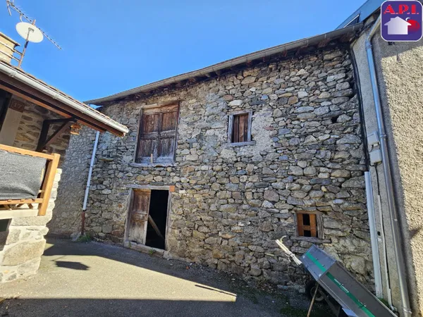 Grange 2 pièces 78 m² 