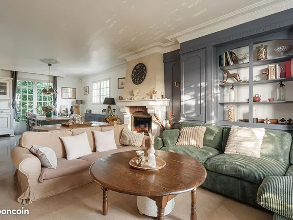 Maison 9 pièces 176 m² 