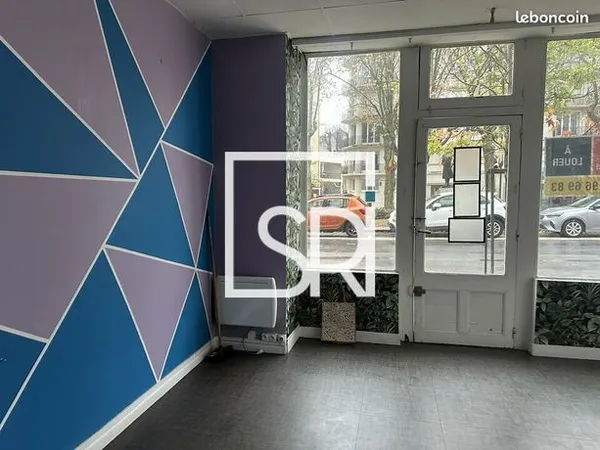Local commercial 48 m² 