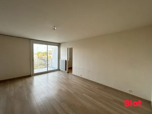 A LOUER - HENRI FREVILLE - APPARTEMENT 4 PIÈCES - 82m2 