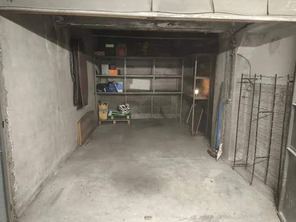 Parking 12 m² 