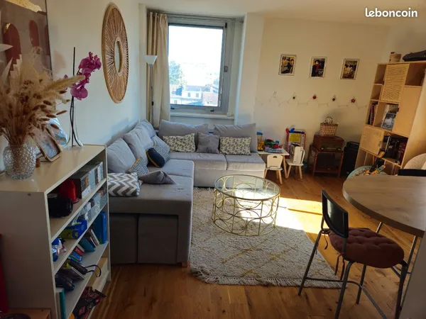 Appartement T3 lumineux 