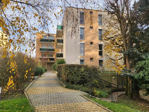Appartement Deuil La Barre 2 pièce(s) 55 m2 
