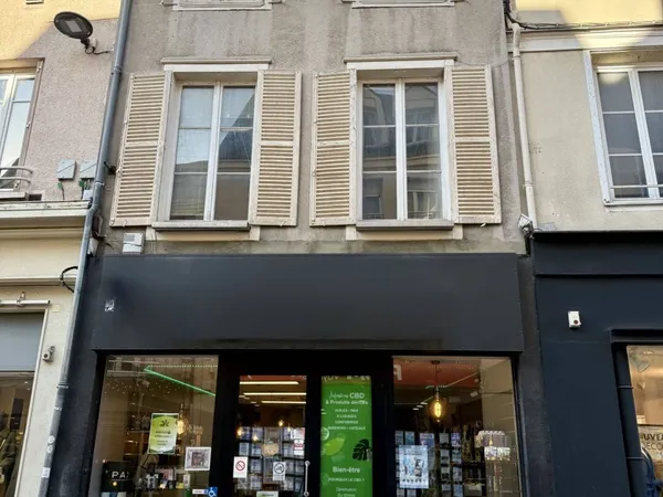 Immeuble 170 m² 