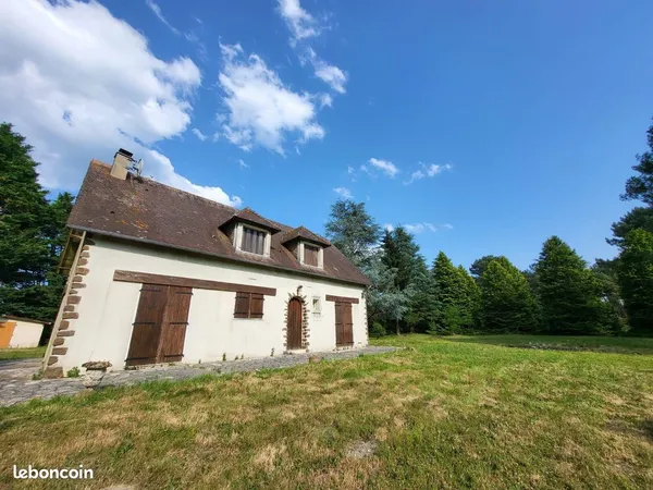 Propriété 105 m² Saint-Mars-d'Outillé 