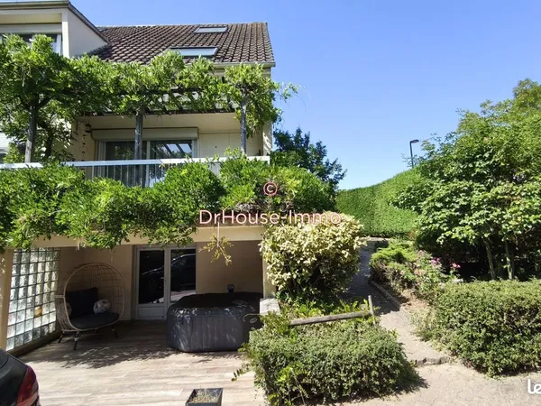 Maison 7 pièces 144 m² 