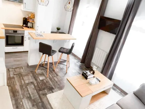 Loue appartement T2 meublé, 2 pièces, 30m² Suresnes 