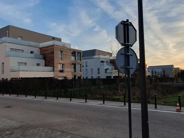 Cergy St Christophe F4 76m2 Terrasse 20m2 2 parkings 