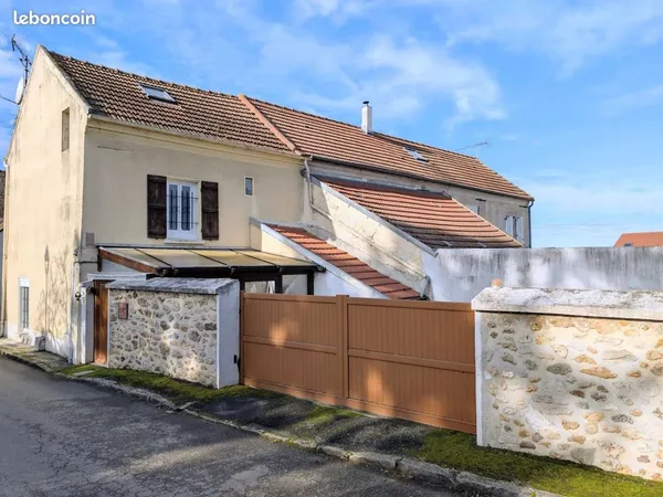 Maison 5 pièces 80 m² 