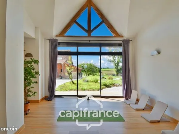 Local commercial 470 m² 