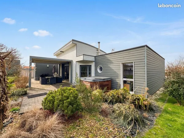 Maison 6 pièces 146 m² 