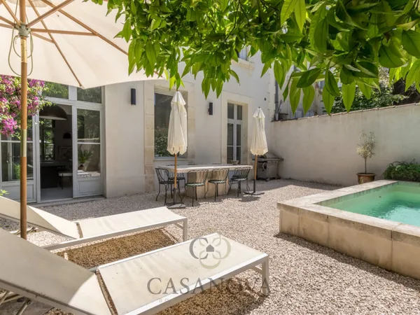 Maison 10 pièces 257 m² 