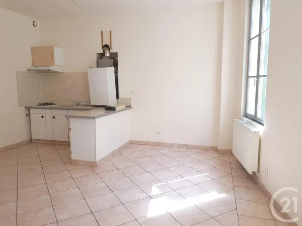 Studio 1 pièce 29 m² 