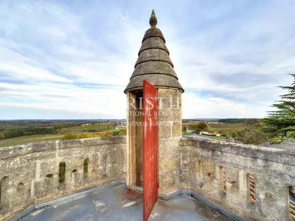 Propriété de Caractère aux Portes de Saint-Émilion — Un Cadre Un 