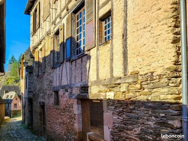 Propriété 7 pièces 207 m² 