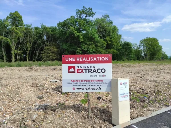 Terrain 573 m² 