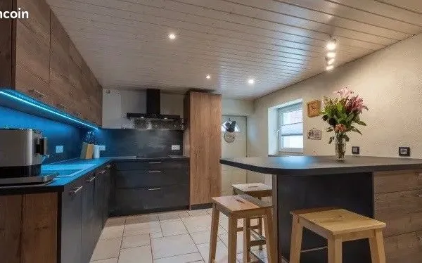 Maison familiale mitoyenne 