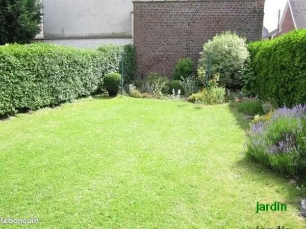 MAISON 59000 LILLE CHU jardin,garage attenant,véranda ... 