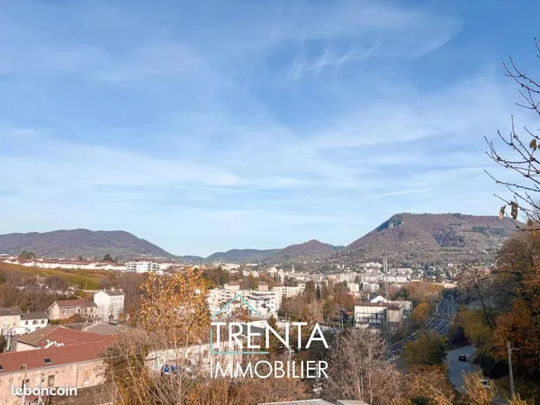 Appartement 6 pièces 158 m² 