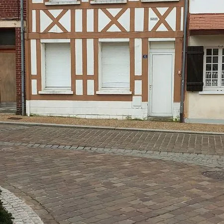 Location studio etrepagny 