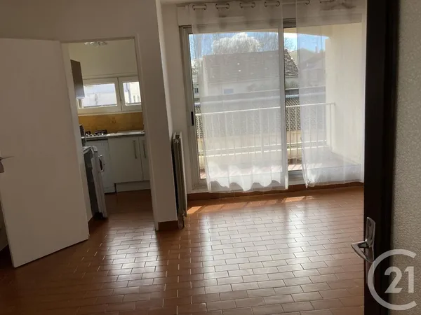 Appartement 1 pièce 27 m² 