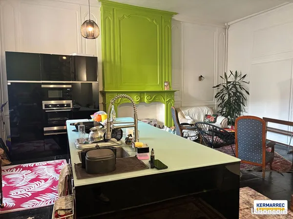 Appartement 6 pièces 109 m² 