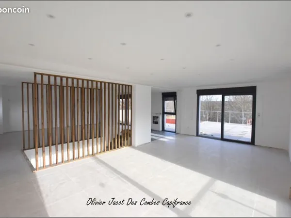 Maison 4 pièces 150 m² 