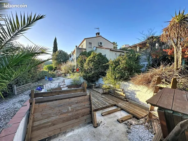 Villa 4 pièces 115 m² 