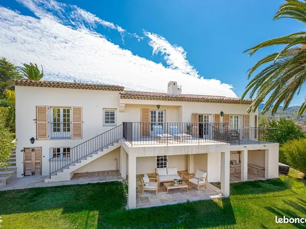 Maison 6 pièces 165 m² 