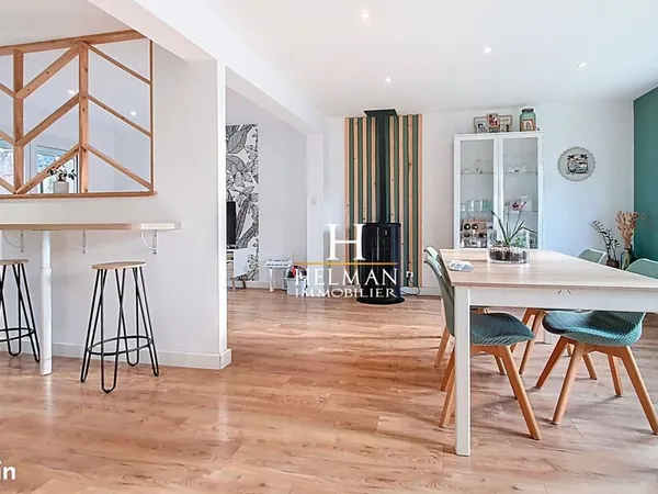 Maison 5 pièces 93 m² 