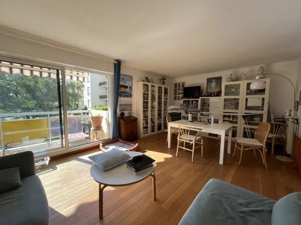 Appartement de 4 pièces principales 