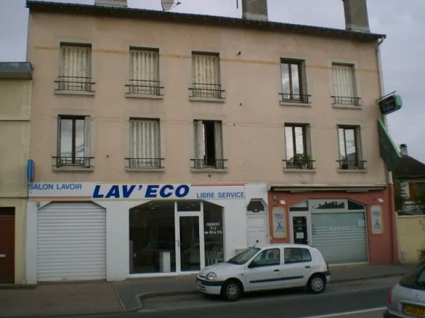 Location / Local commercial - 50 m² 