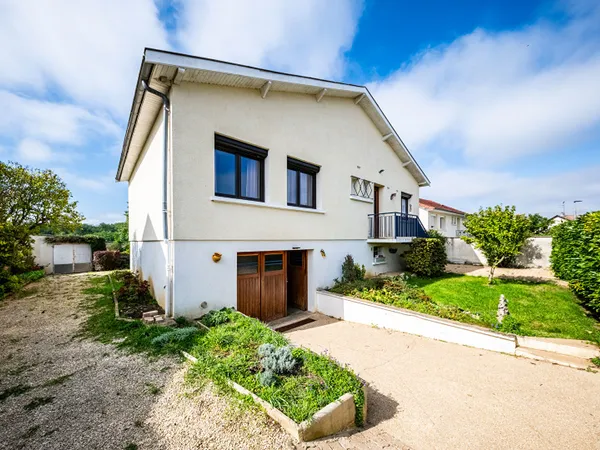 Maison à Crimolois de 112m2 avec une belle parcelle arborée de 487m2 