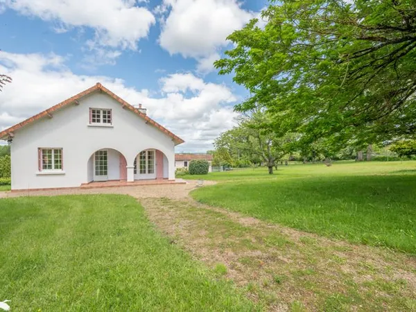 Pavillon 7 pièces 136 m² 