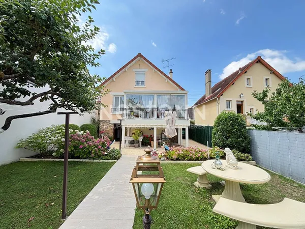 Maison 5 pièces 65 m² 