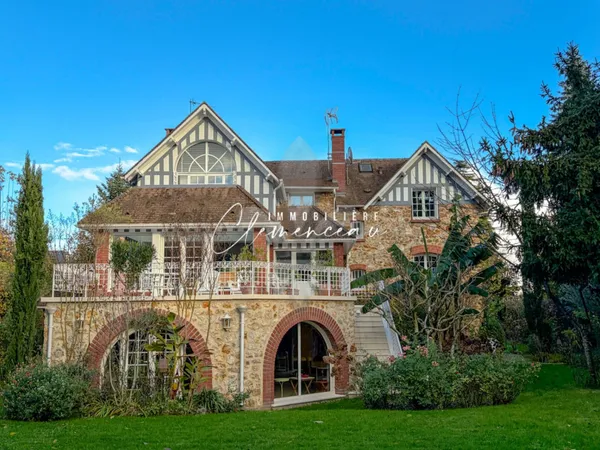 Villennes Sur Seine - Meulière sur ile privée 