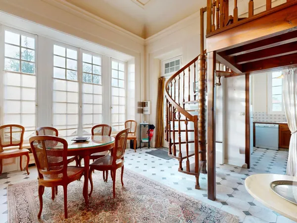 Appartement 1 pièce 55 m² 