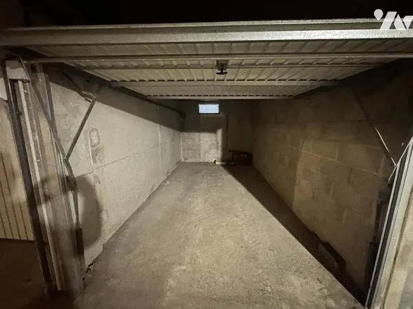 Parking - Garage Vente Saint-Malo   55000€