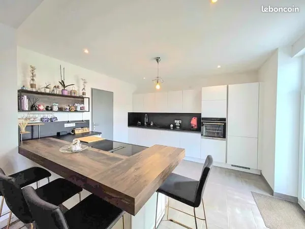 Maison 5 pièces 105 m² 