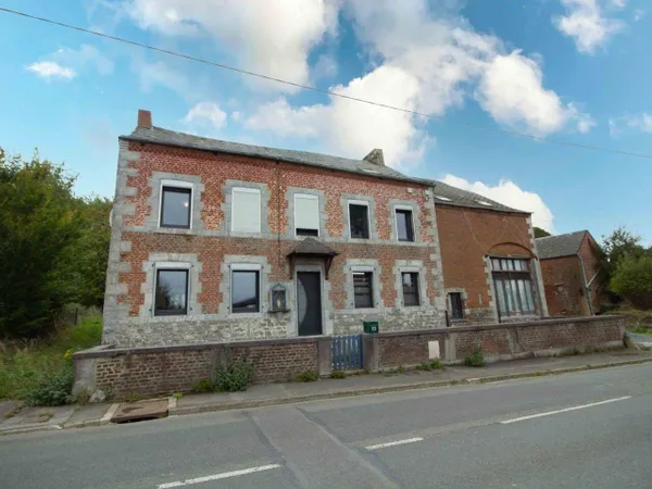 Villa 20 pièces 450 m² 