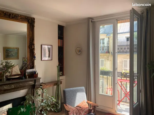Vente deux pièces Paris 9ème 