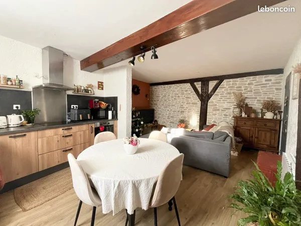 Maison de ville sur 3 niveaux 