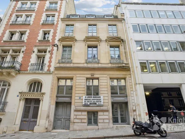Bureaux 1065 m² 