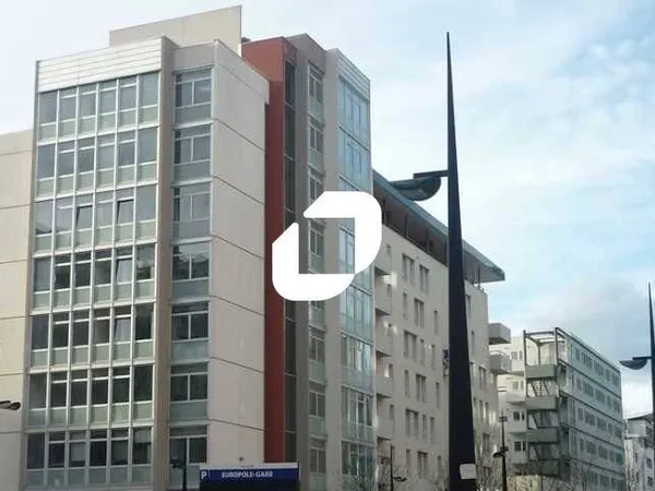 Bureaux 89 m² 