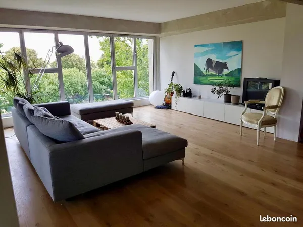 Loft 3 pièces 98 m² + loggia 13 m² 