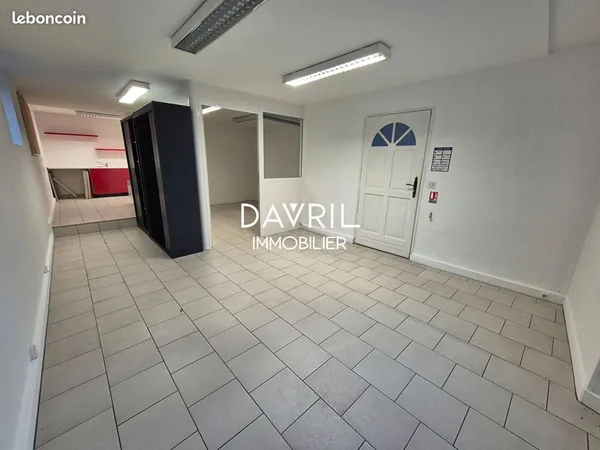Bureaux 44 m² CONFLANS SAINTE HONORINE 