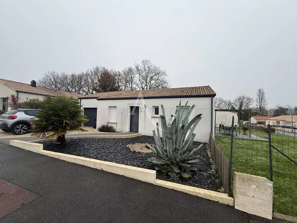 Maison de plain-pied 3 pièces 61 m² 