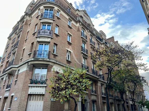 Appartement 6 pièces 146 m² 
