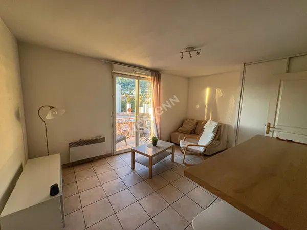 Appartement Toulon 1 pièce(s) 23 m2 