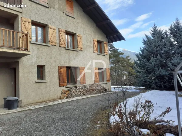 Appartement 3 pièces 51 m² 